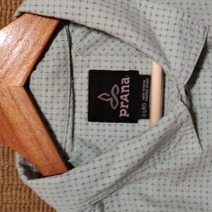 Prana short sleeve shirt XL mint color